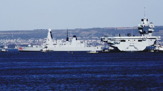 HMS Dragon and HMS Queen Elisabeth HMS Dragon and HMS Queen Elisabeth